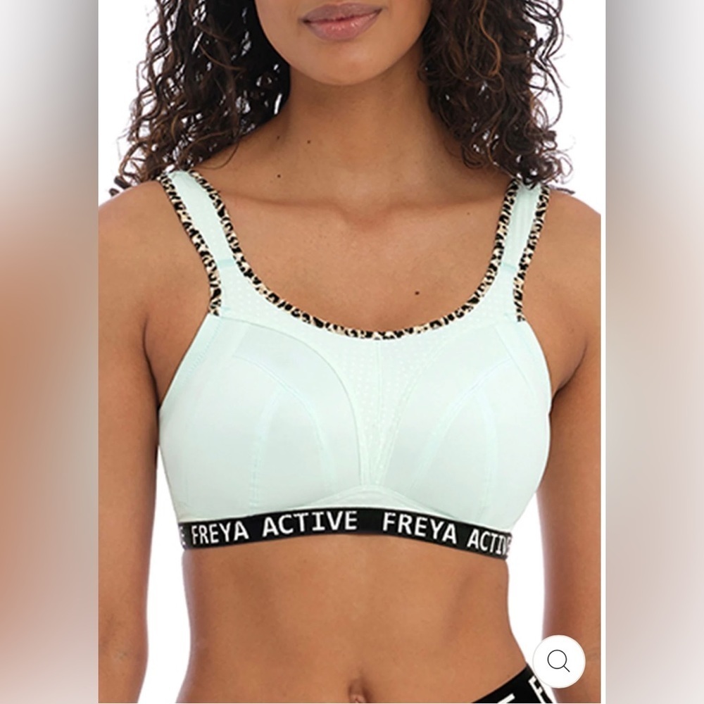 FREYA – DYNAMIC – WIRELESS CROP TOP SPORTS BRA 32 G New NWT
